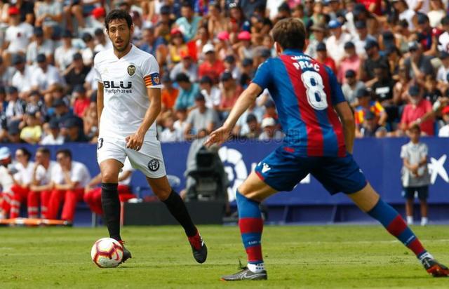  多特蒙德绝杀球被吹引发赛后争议风暴  