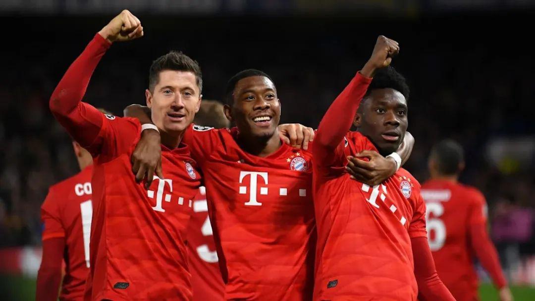  拜仁戴维斯边路飞驰助攻，德甲速度与激情完美结合